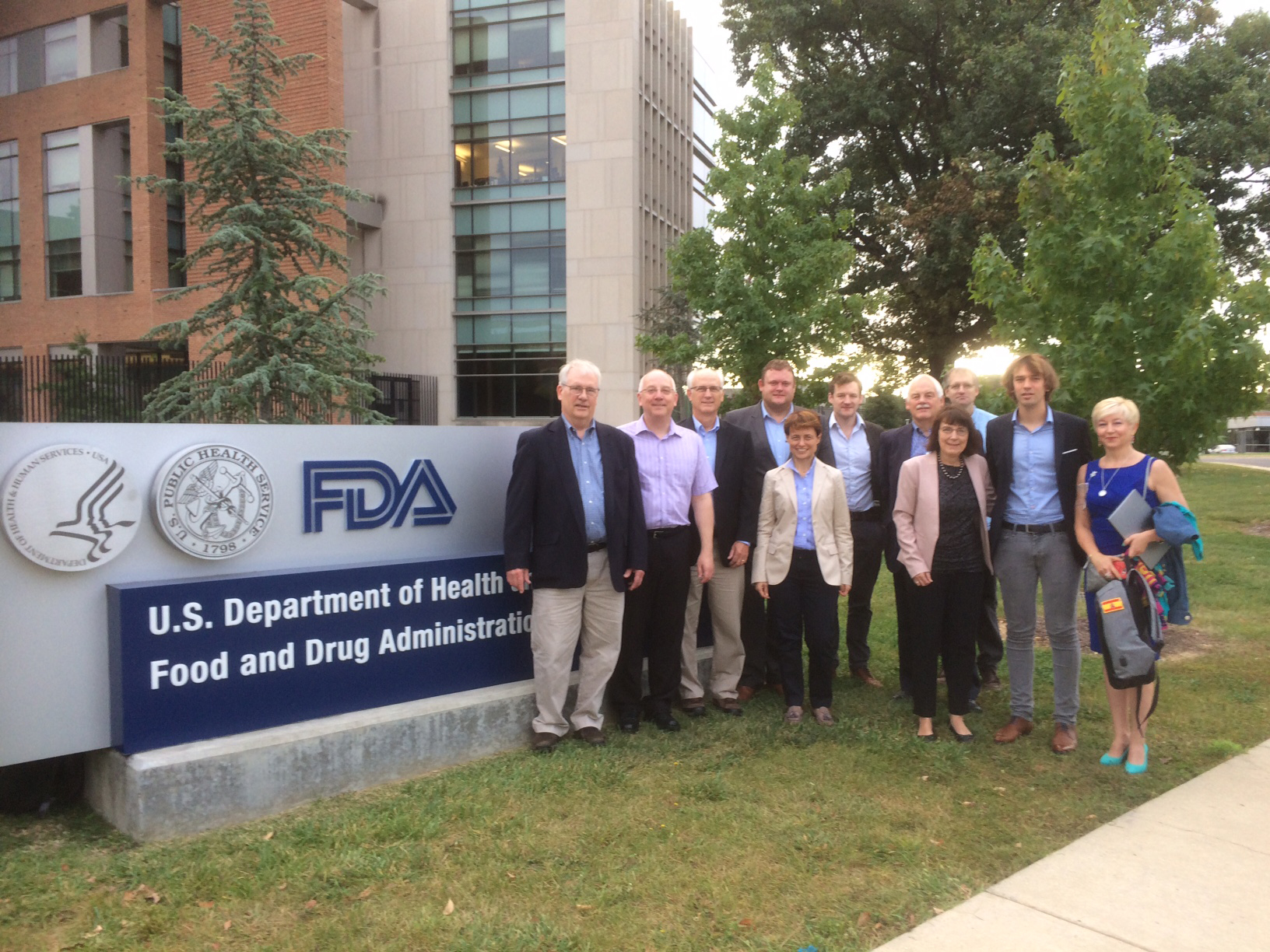 Dr. Amidon and colleagues at the FDA 