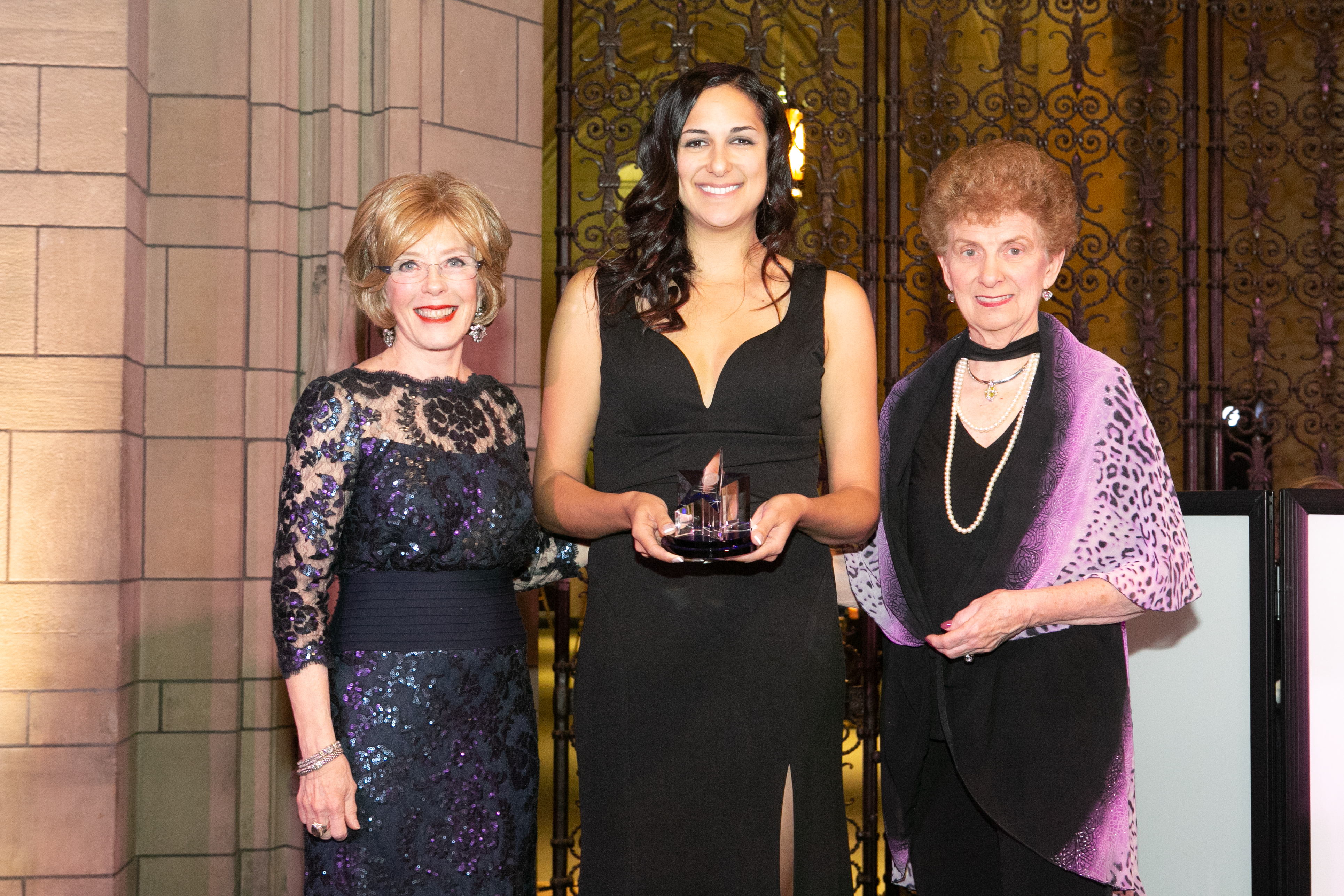 Left Patricia Kroboth, Dean of the University of Pittsburgh School of Pharmacy, center Jasmine Luzum, right Irene Damratoski, past president of the Alumni Board for the University of Pittsburgh School of Pharmacy.